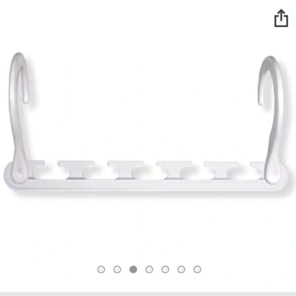 5 Wonder Hangers space saving closet organizer